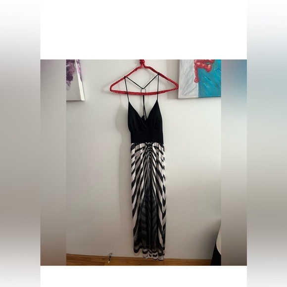 Suzy shier Black and White Striped Maxi Dress- large  Ptp 18 inch - Picture 2 of 6